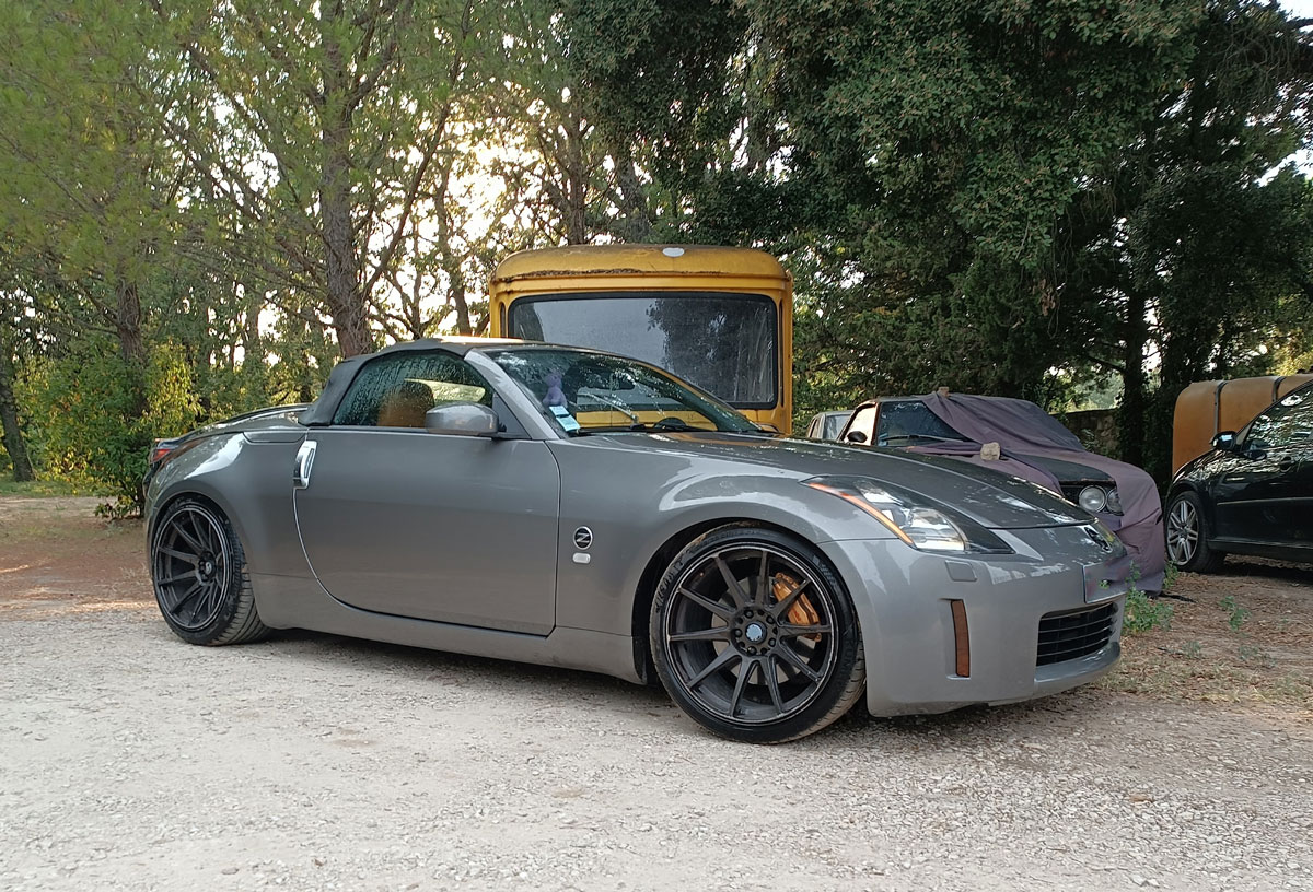 Je débride cette Nissan 350Z 280ch… et son VQ35 etouffé !